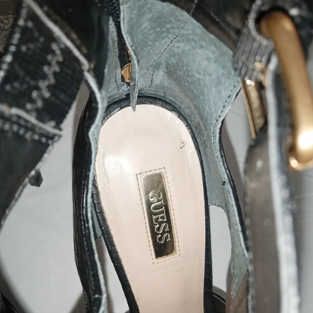 Size 8 1/2 Guess black python heels